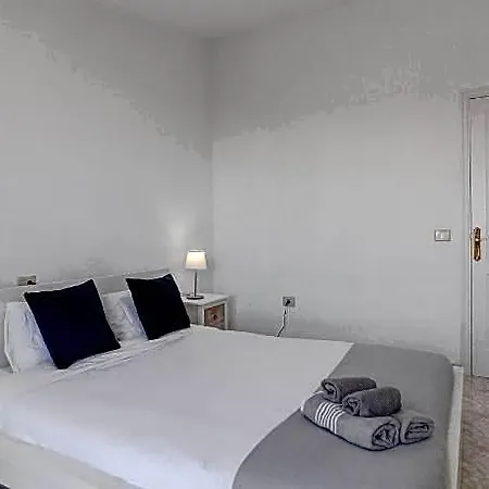House Nina With Jacuzzi Hotel